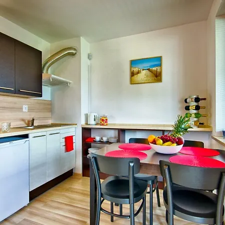 Apartamenty Pod Debem Wicie  Exterior photo